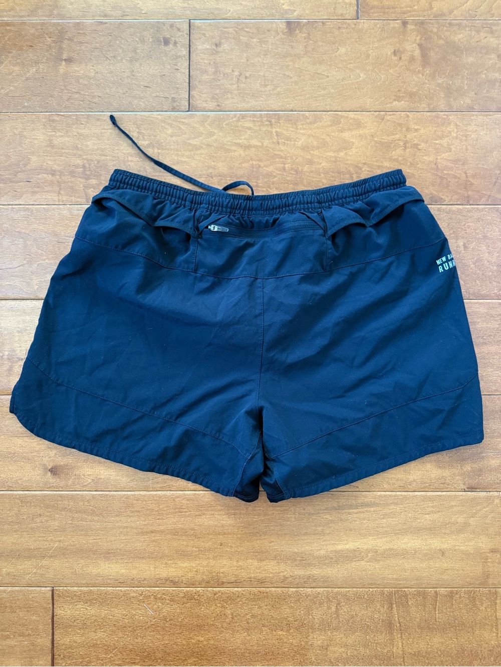 New Balance Black Shorts Running Shorts with Liner and Gel pockets size large - Picture 5 of 7